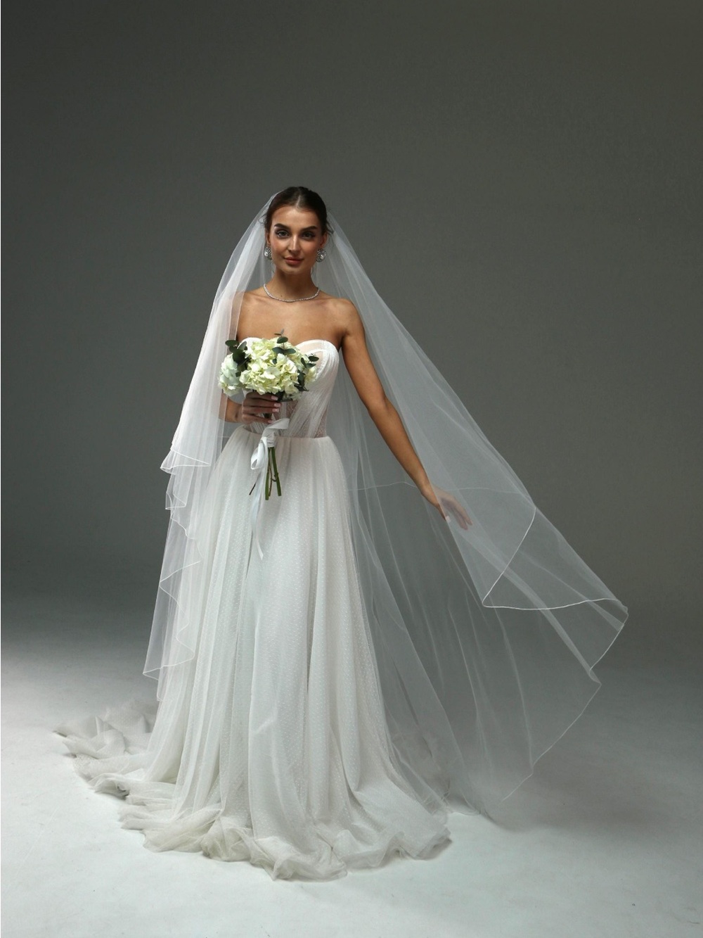 Ivory Veil for Wedding - Picture 5 of 6